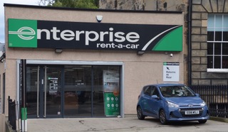 Car Hire rental in Edinburgh uk